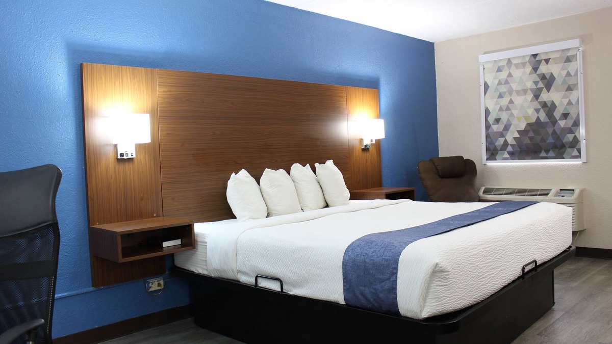 Abilene Hotel | Baymont by Wyndham Abilene