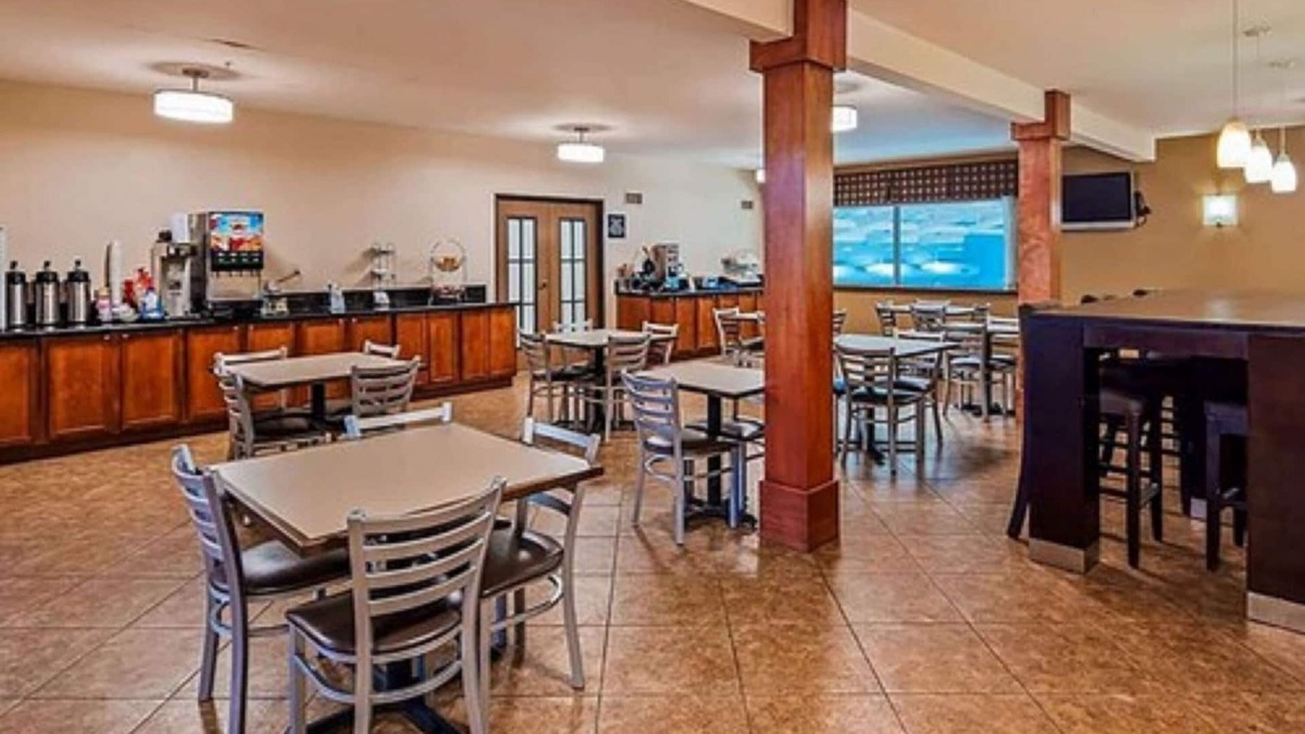 Beulah Hotel | Baymont by Wyndham Beulah