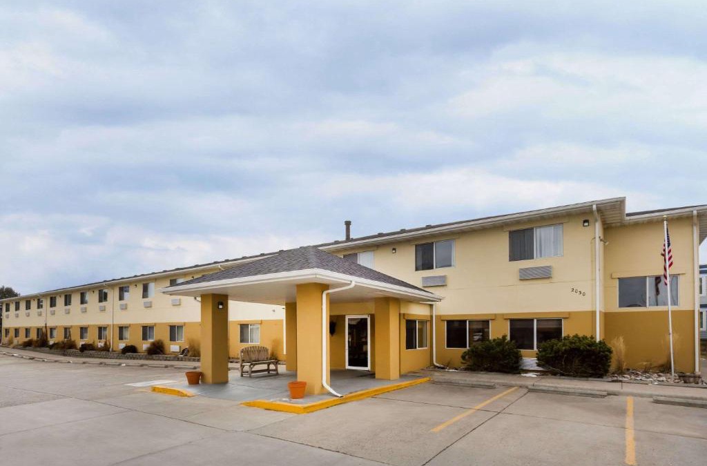 Billings Hotel | Baymont by Wyndham Billings