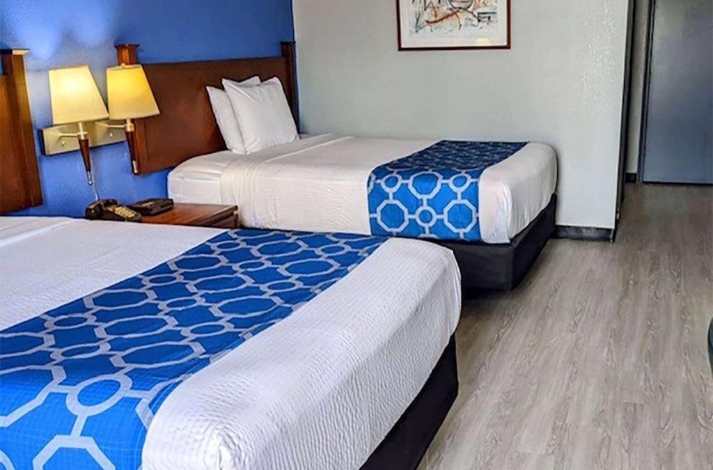 Hannibal Hotel | Baymont by Wyndham Hannibal