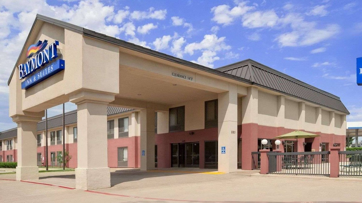 Lewisville Hotel | Baymont by Wyndham Lewisville