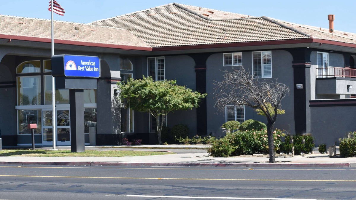 Manteca Hotel | Baymont by Wyndham Manteca