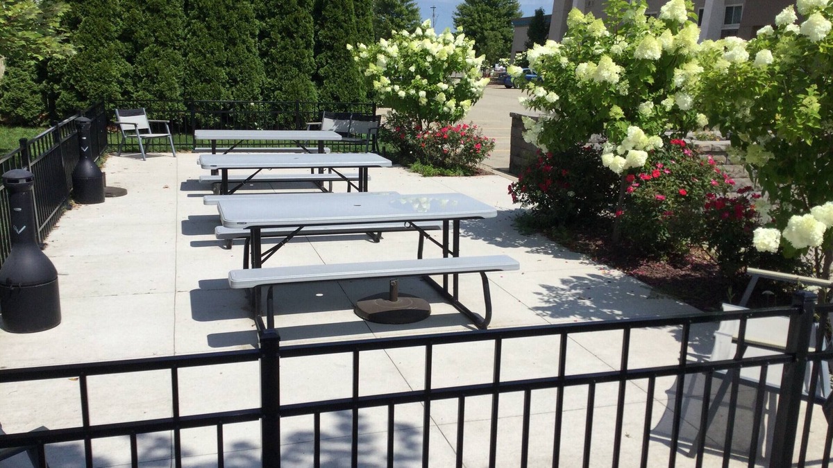 Mount Pleasant Hotel | Baymont by Wyndham Mt. Pleasant