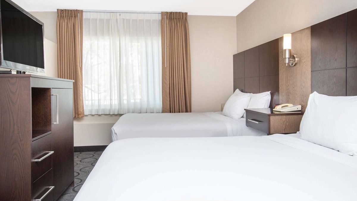 Cortez Hill Hotel | Baymont by Wyndham San Diego Downtown