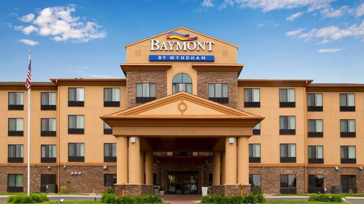 Sturgis Hotel | Baymont Inn and Suites by Wyndham Sturgis