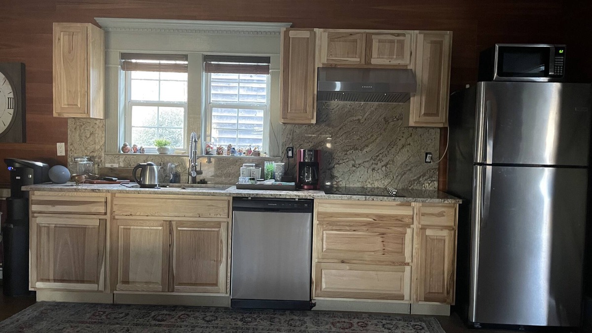 Breaux Bridge Apartment | Bayou & pool view with private patio