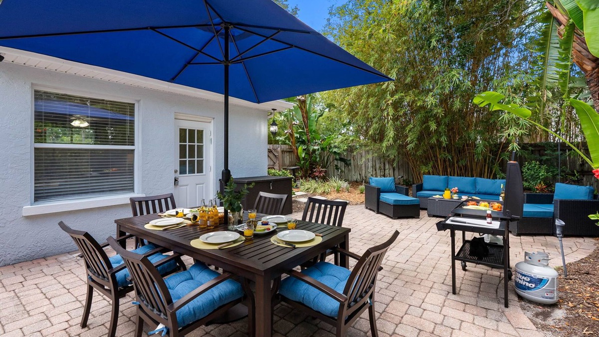 Virginia Park House | Bayshore Bungalow – Steps from Scenic Waterfront