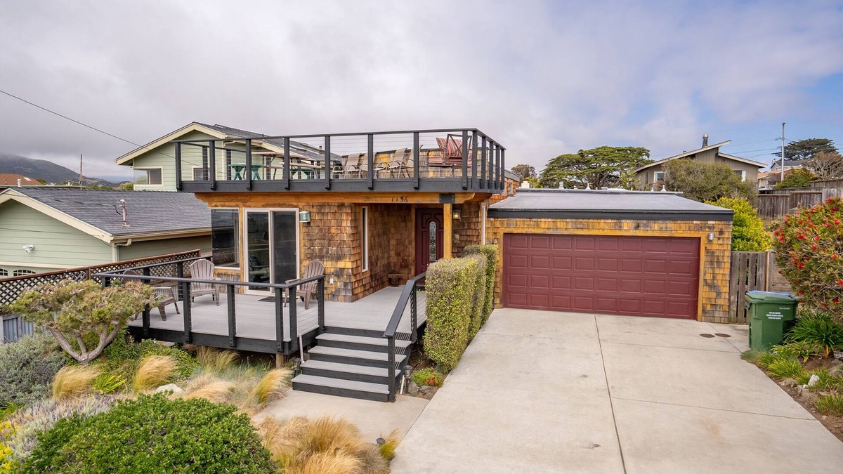 Baywood Park House | Bayside Gem at Elfin Forest, Tranquil Los Osos home with Rooftop Deck