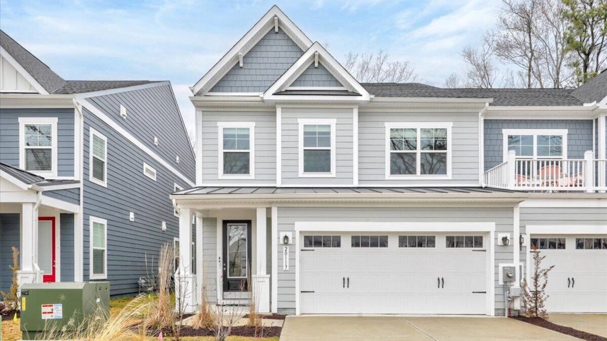Bayside House | Bayside * W. Fenwick Is. *20117* 5BR, 4.5 Baths, 3 Suites, Luxury Twin-House