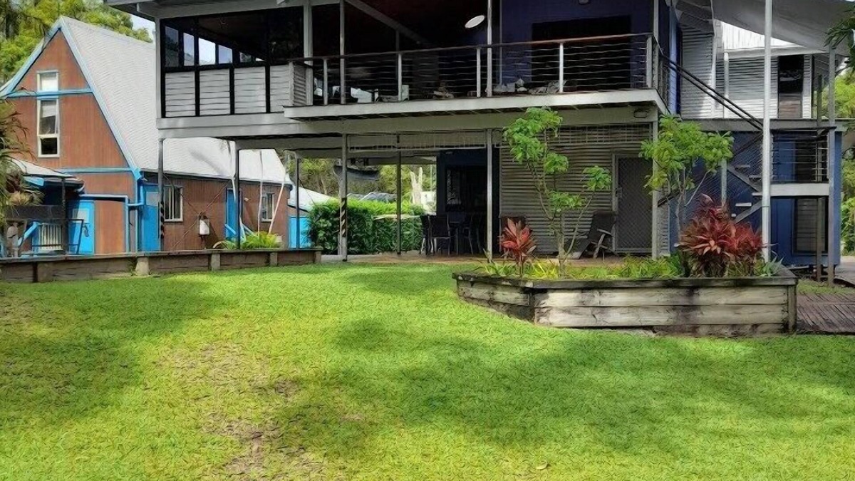 Brisbane Waterfront House | Bayview - Cowan Cowan
