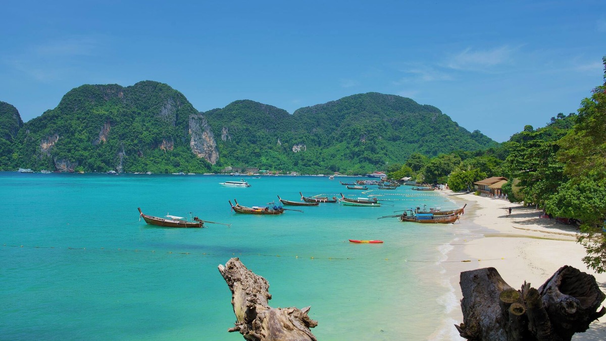 Ko Phi Phi Resort | Bayview Resort Phi Phi Island - Beach Front Resort