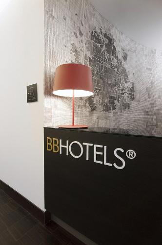 Loreto Apartment | BB Hotels Aparthotel Desuite