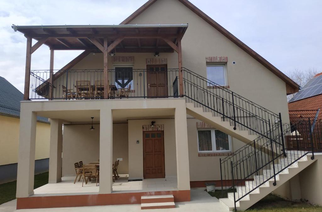 Balatonboglar Apartment | BBFamily