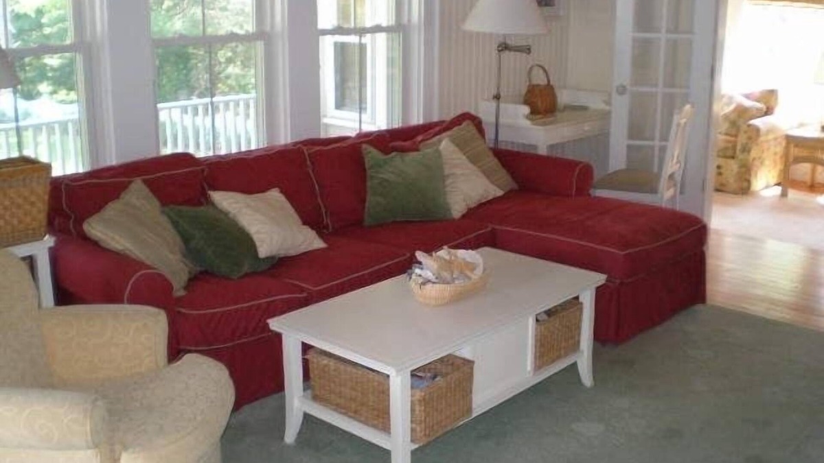 North Falmouth House | Be Charmed At Megansett Beach House in North Falmouth