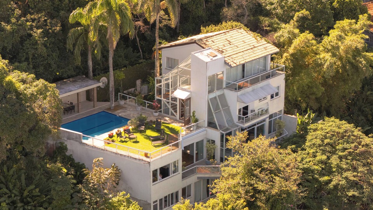Vidigal House | BEAUTIFUL MANSION IN LEBLON/S.CONRADO.
