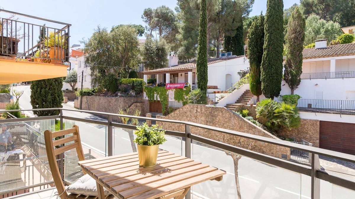 Tamariu Apartment | Beach Apartment in the heart of Tamariu