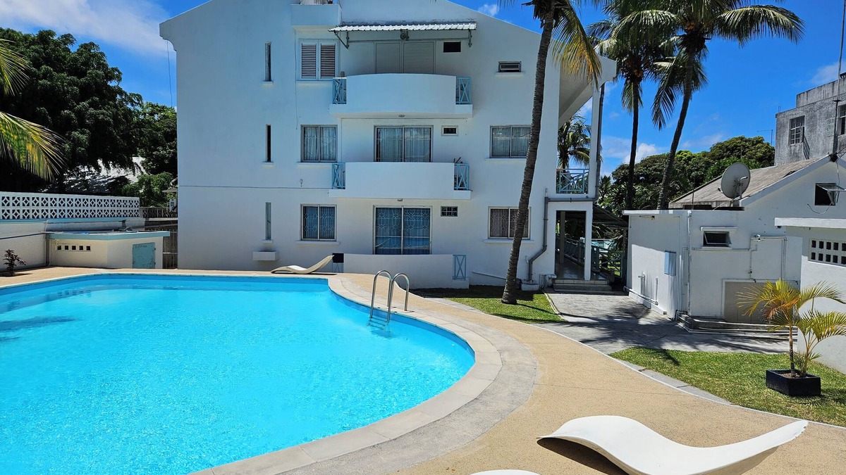 Pereybere Apartment | Beach Apartment Pereybere