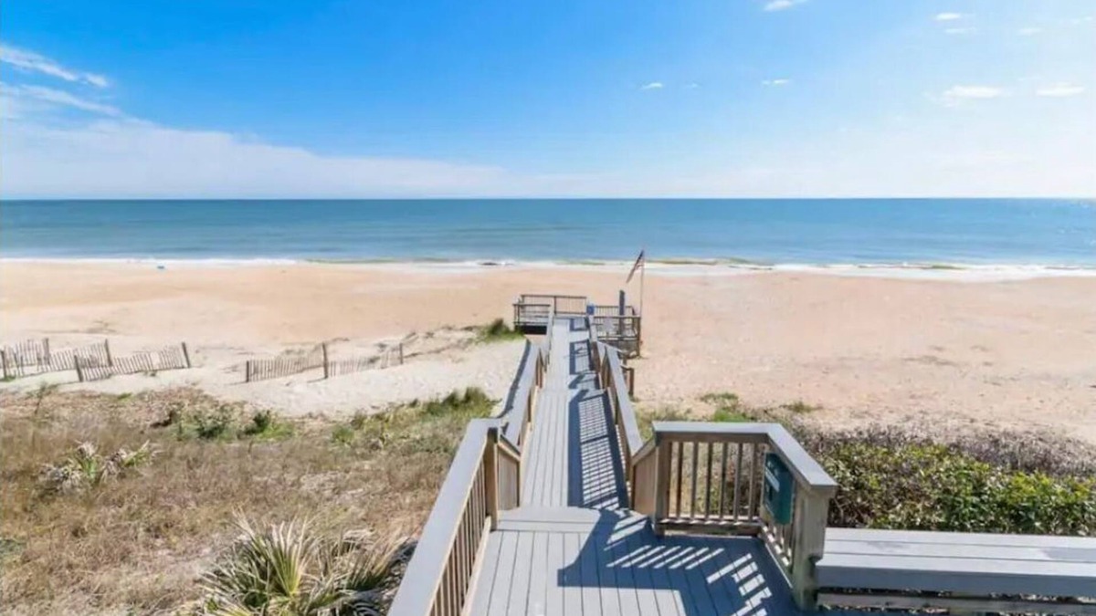 Sawgrass Apartment | Beach Front Condo at Sawgrass Country Club