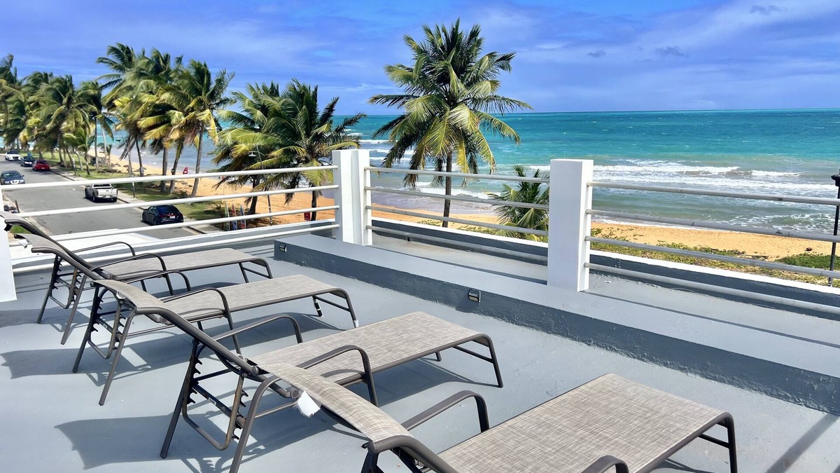Vilomar House | Beach front dream 5br/4ba house w/roof top terrace