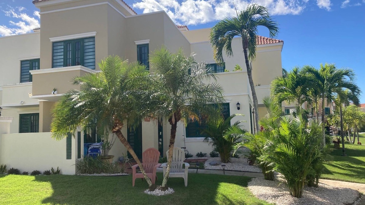 Puntas Villa | BEACH-FRONT GATED COMMUNITY-POOL TENNIS GYM 2061 SQ FT
