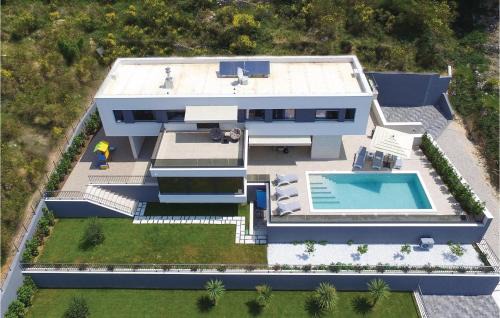 Omis House | Beach Front Home In Omis With Sauna