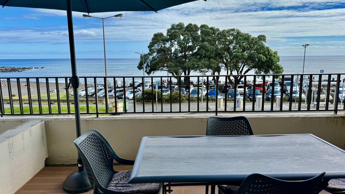 Livramento Apartment | BEACH FRONT HOUSE by Azores HomeMade