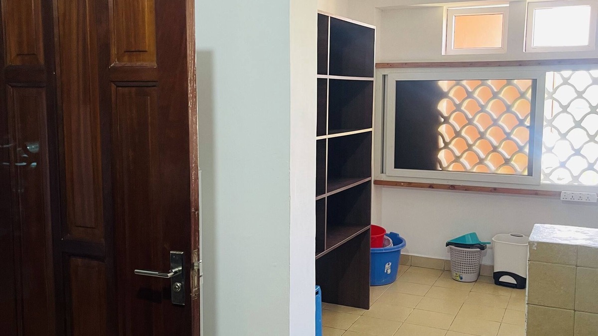 Mtwapa Villa | Beach Front
