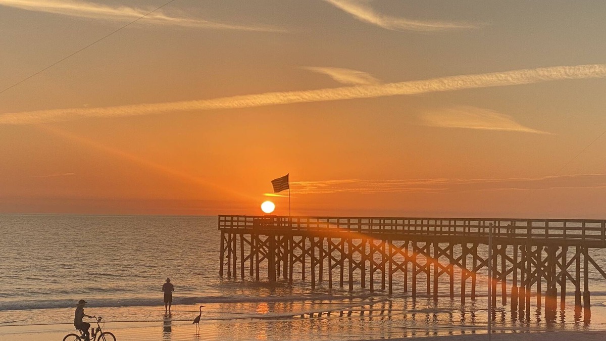 Redington Beach Condo | Beach Front on the Gulf of Mexico situated in Redington Beach.