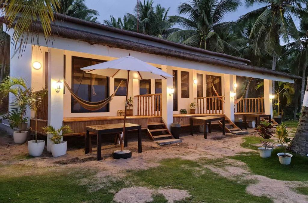 Pinamalayan Other | Beach Front Room