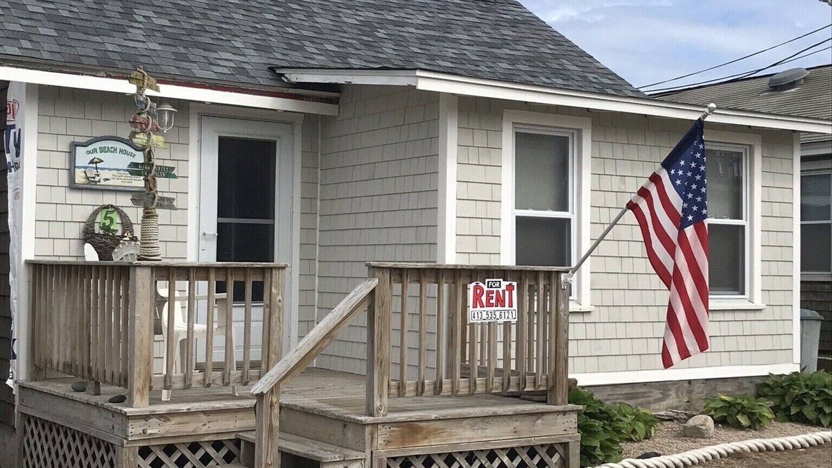 Jerusalem Cottage | Beach get away, great location!