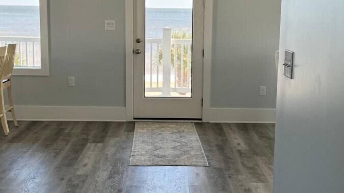Mississippi City House | Beach Getaway, Pet Friendly, and Fully Equipped