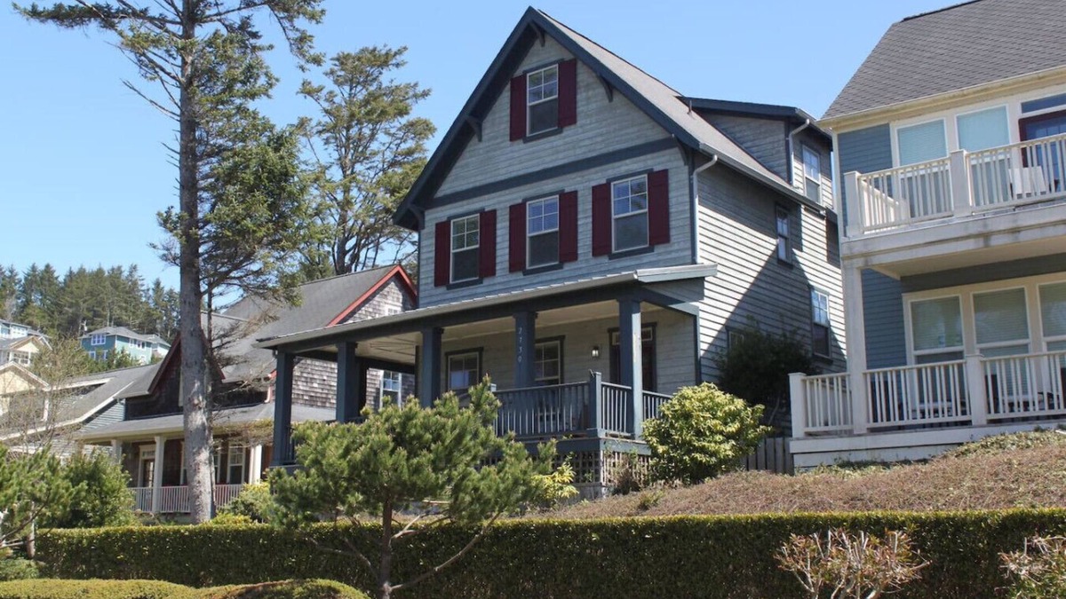 Olivia Beach House | Beach Haven 5BR Steps to Sand 3-Story Family