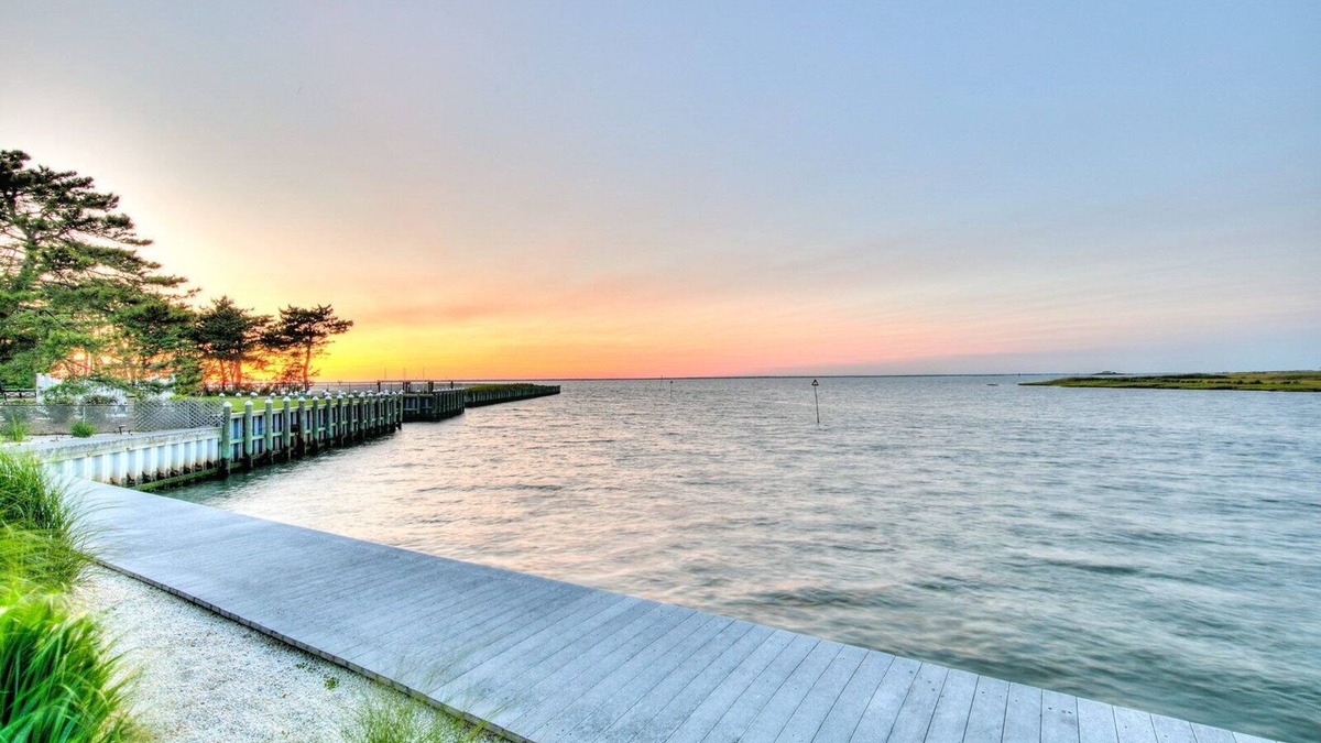 Beach Haven House | Beach Haven, Bayfront