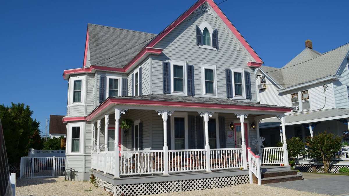 Beach Haven House | Beach Haven Renovated Victorian Oceanside 4-5 Bedroom With Pool