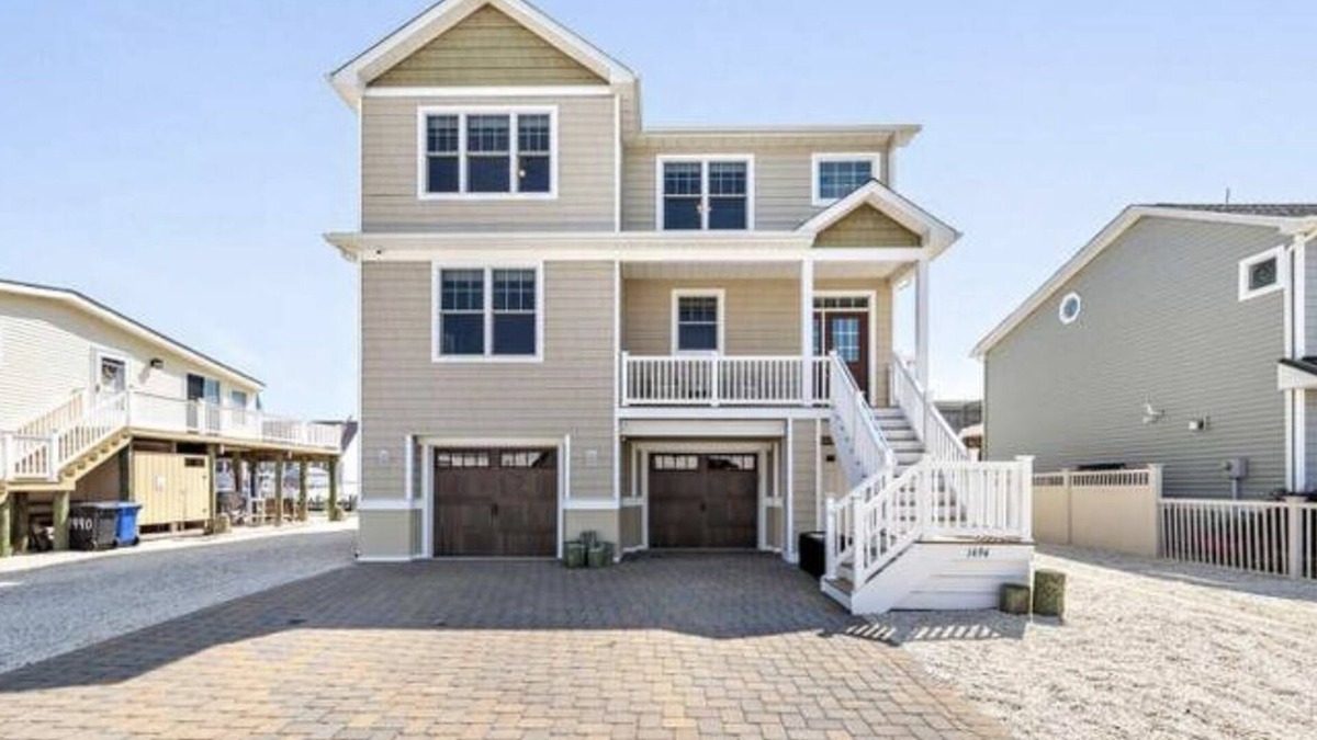 Manahawkin House | Beach Haven West Gem With Views of the Bay