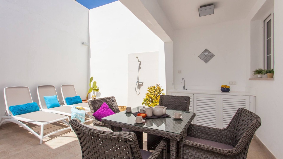 Colonia Sant Jordi House | Beach House Sa Torre, 90mtrs from Sea.