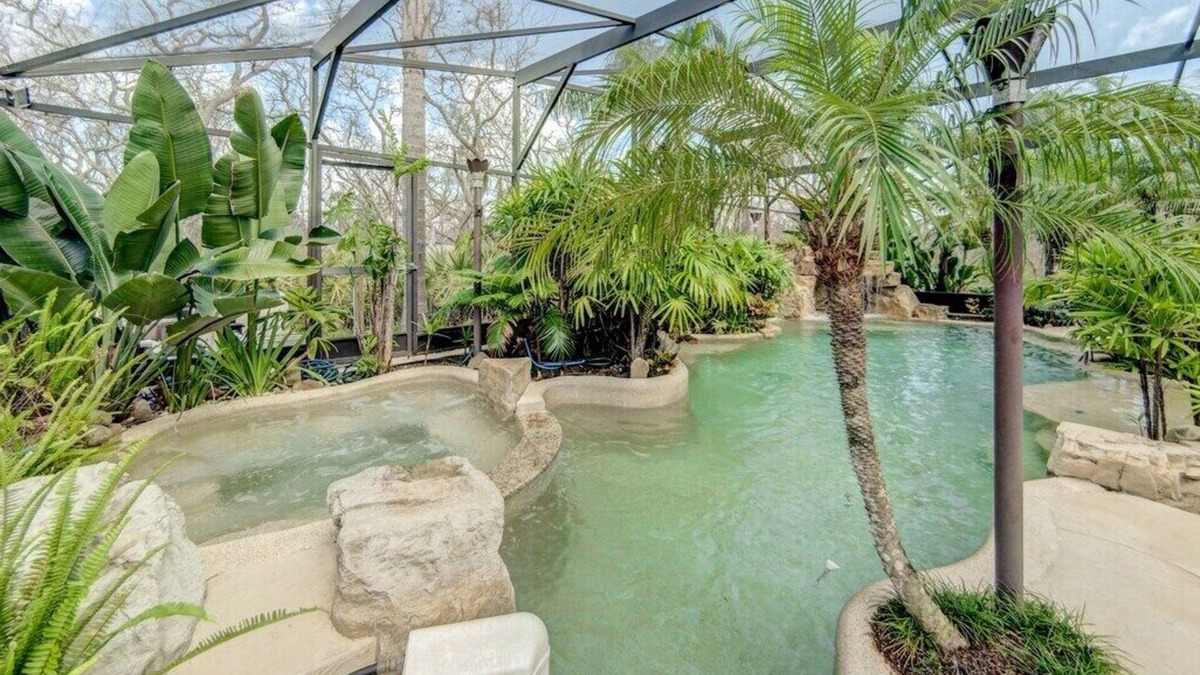 Marineland Acres House | Beach Home with Amazing Oasis Pool, Spa, Waterfall, Fire Pit, Bikes