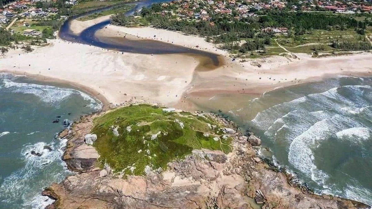 Centro House | Beach house 100m from the sea
