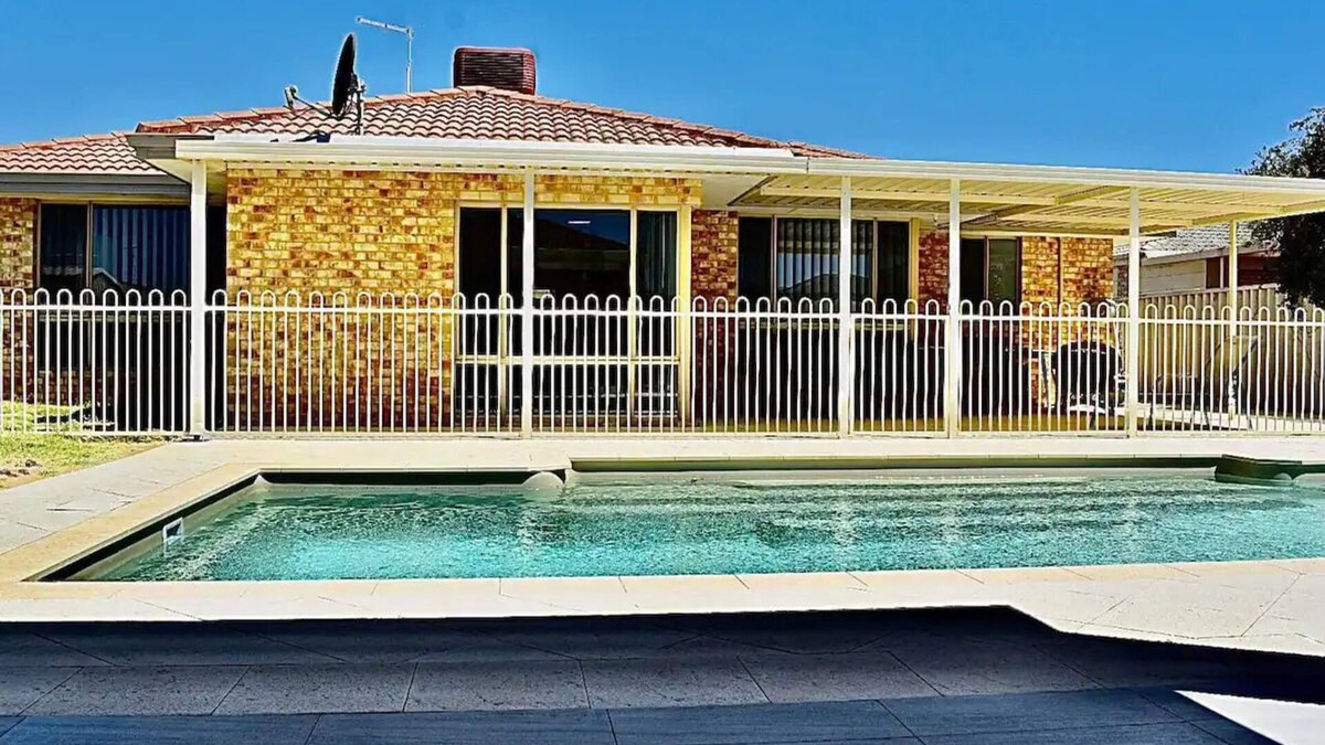 Port Kennedy House | Beach House