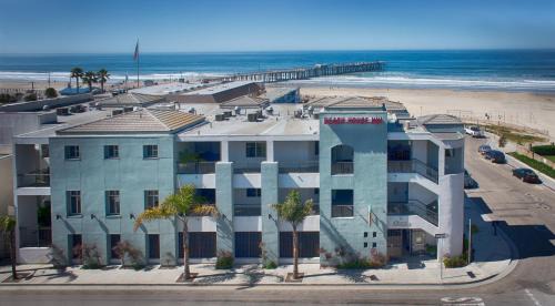 Downtown Hotel | Beach House Inn & Suites