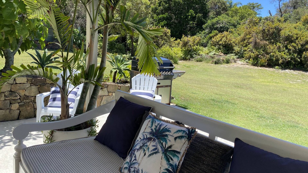 Byron Bay House | Beach House-Perfect Retreat-Walk to Tallow Beach!