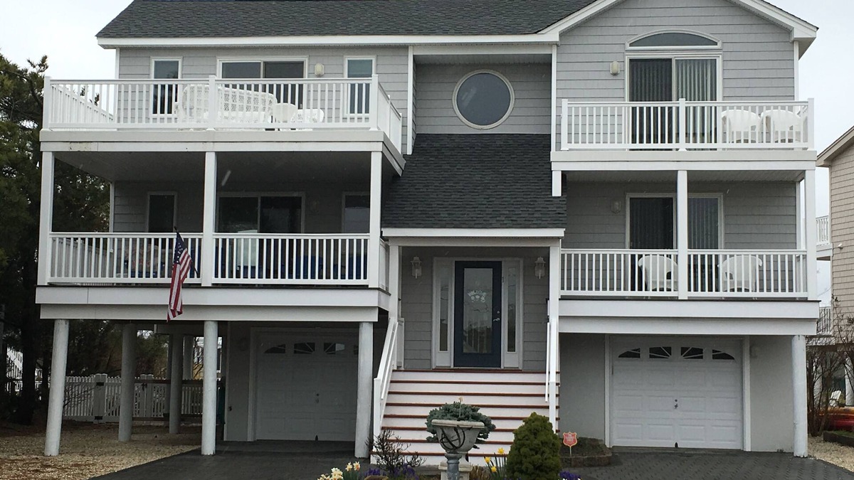 High Bar Harbor House | Beach House Just Bring Your Boat !