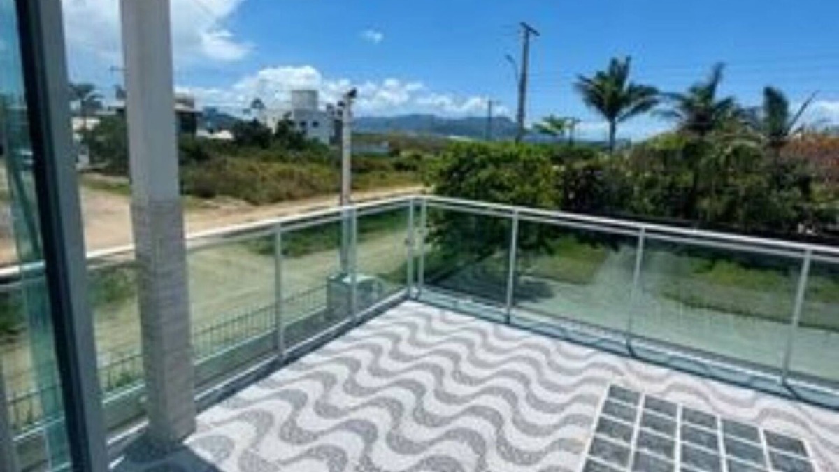 Palhoca House | Beach house with pool