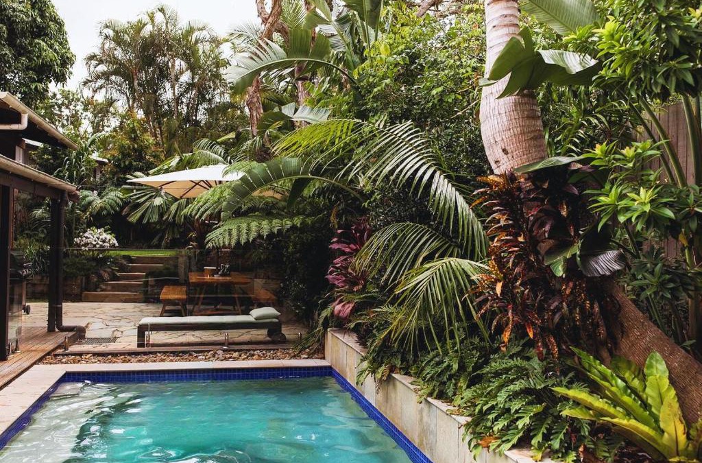 Byron Bay House | Beach Jungle - Hot Tub, Firepit & Pool in Beachside Oasis