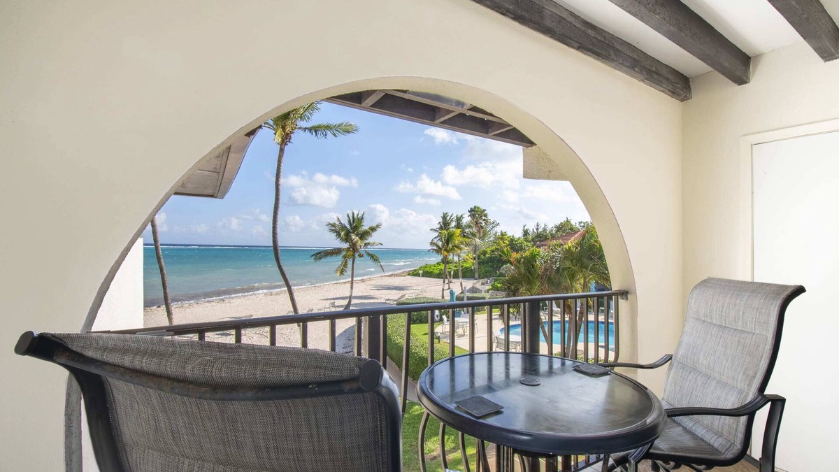 West Bay Apartment | Beach Living At Sunrise to Sunset Villa