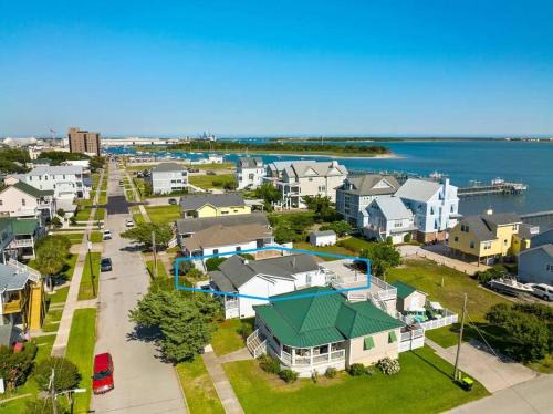 Morehead City House | Beach living close to the water