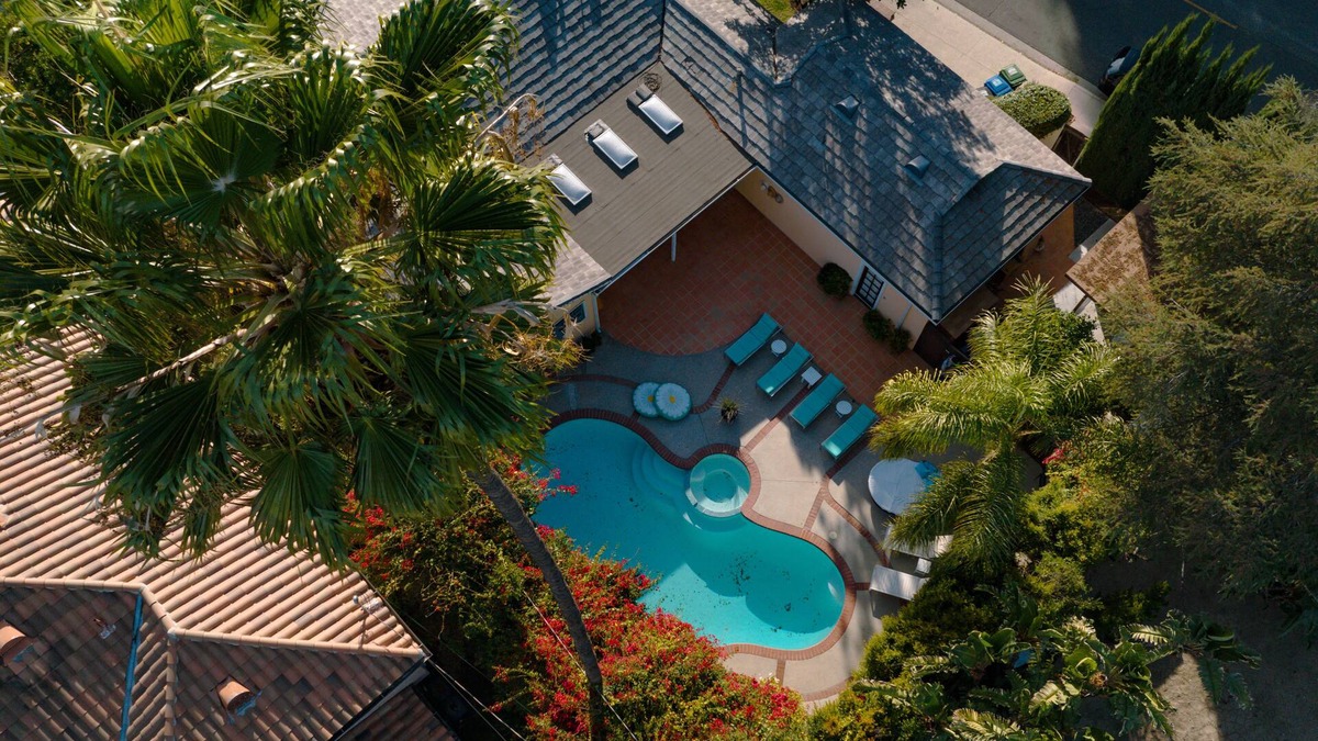 Woodland Hills House | Beach & Mtns & city-private oasis, pool, jacuzzi under the stars