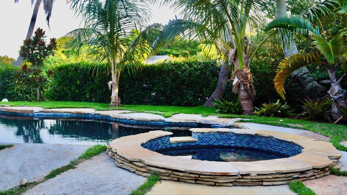 Anna Maria House | BEACH NEST IS GETTING A RENOVATION! WE WILL BE BACK! CHECK BACK FOR UPDATES! XOX