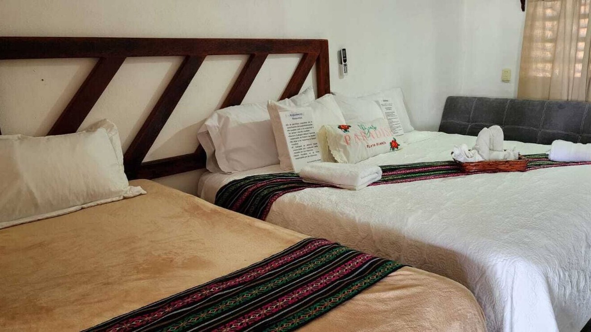 Barra de Potosi Hotel | Beach Paradise