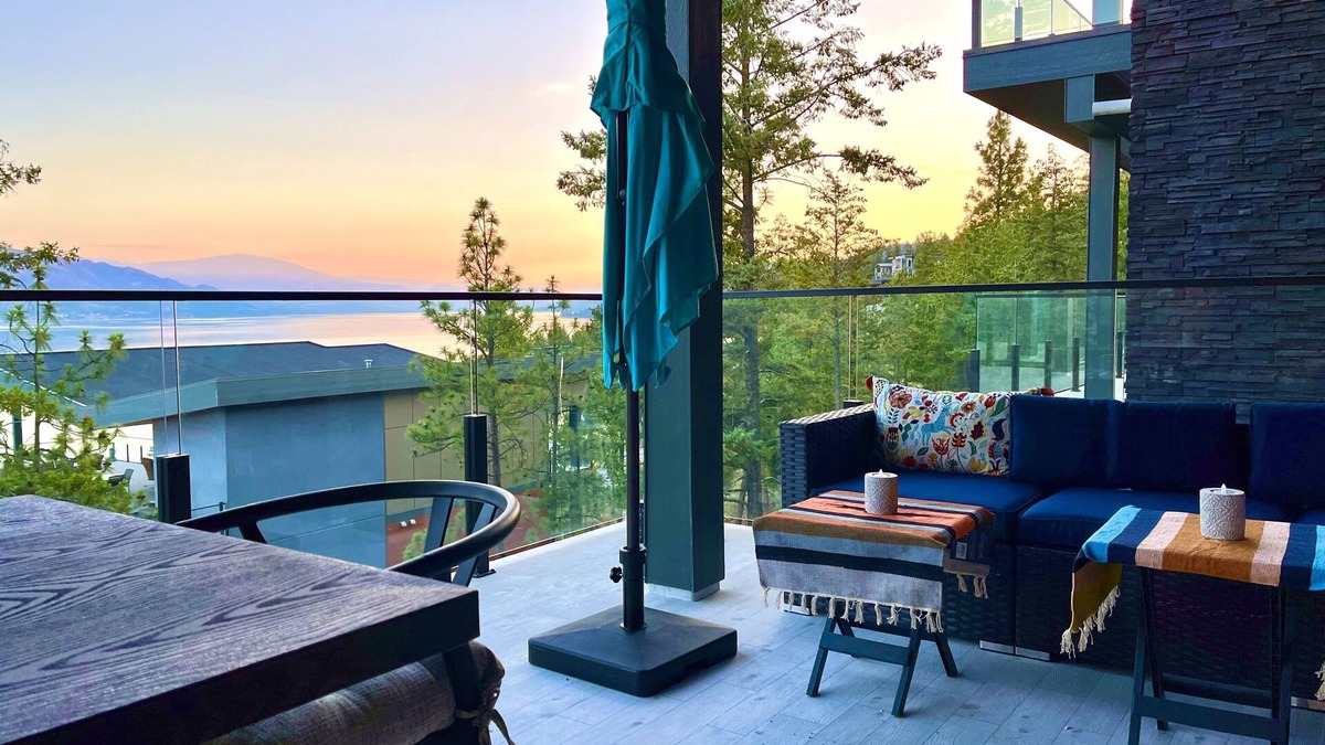 McKinley Apartment | Beach Resort Beauty - Gorgeous 2 Bed 2 Bath -Views, beach, pet friendly.